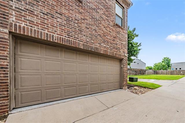 Building Photo - 4205 Riverview Dr