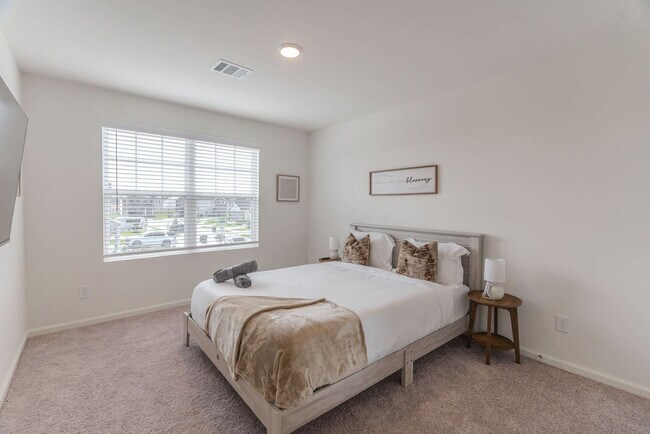 Building Photo - 10314 Woodwick St