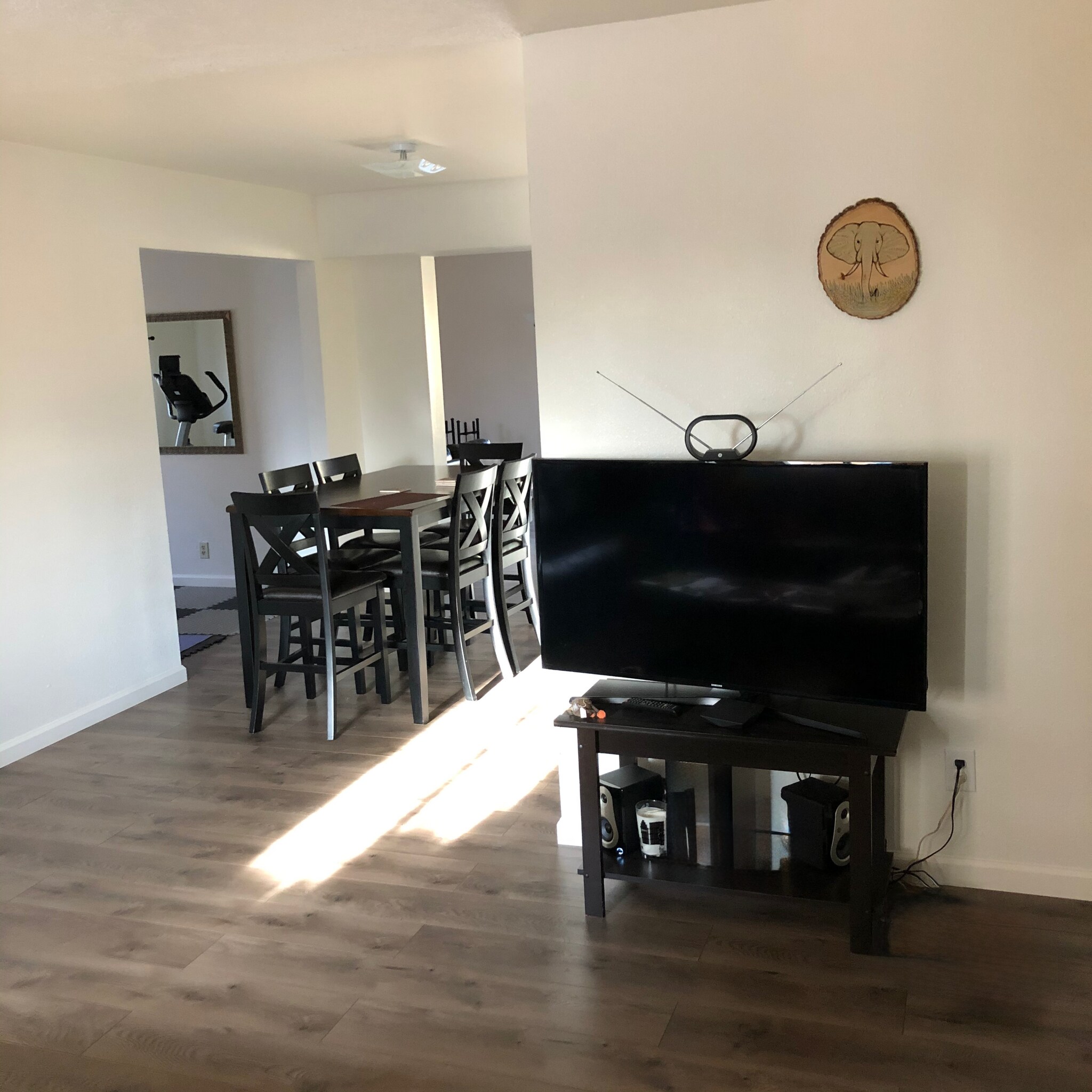 1st living room looking into dining room example. Rental is not furnished - 808 La Veta Dr NE