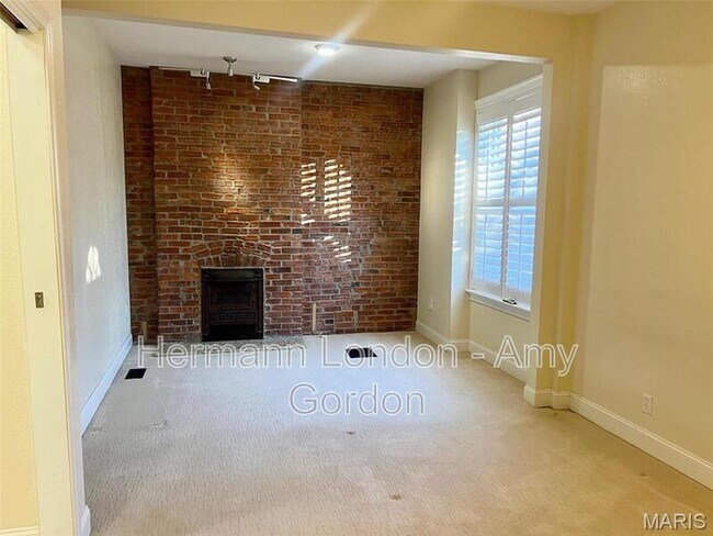 Building Photo - 4738 Olive St