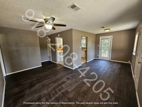 Building Photo - 1601 N Hills Blvd