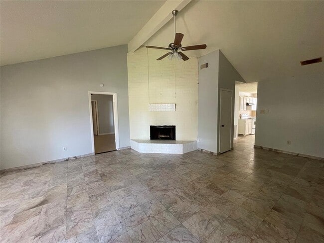 Building Photo - 13911 Cravenridge Dr