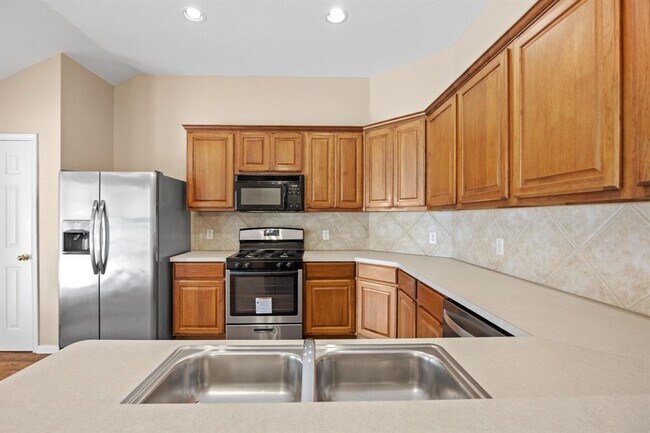 Building Photo - 2708 Granite Creek Dr