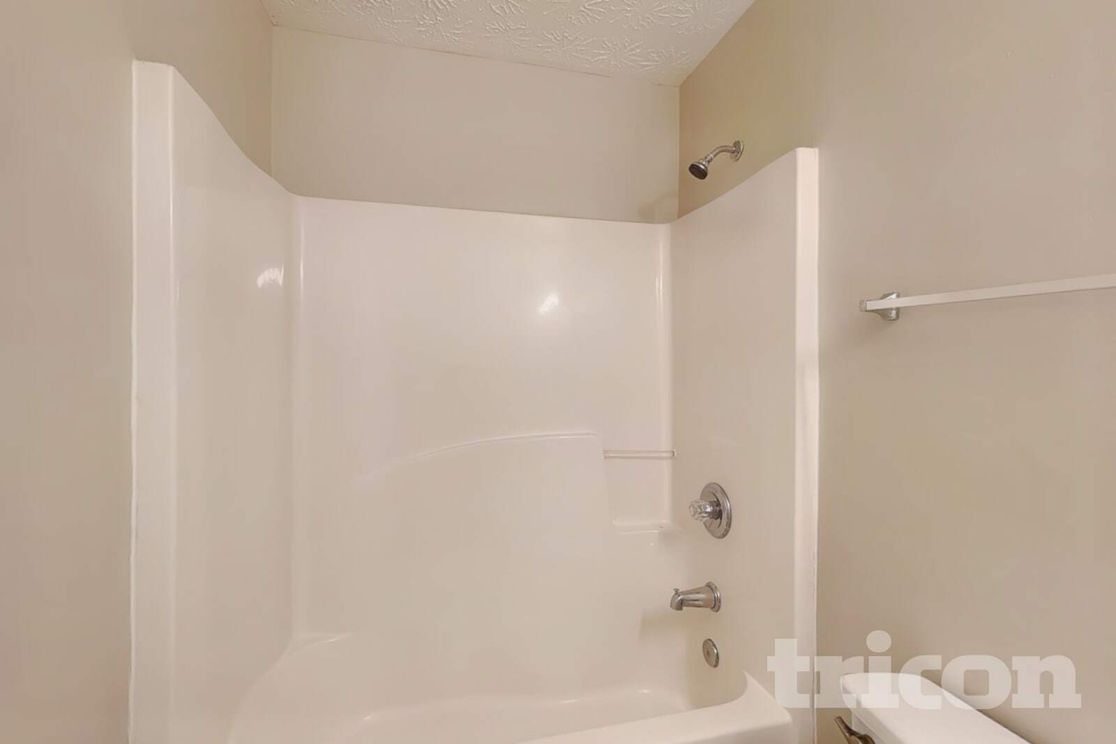 Building Photo - 431 Bridgeport Pl