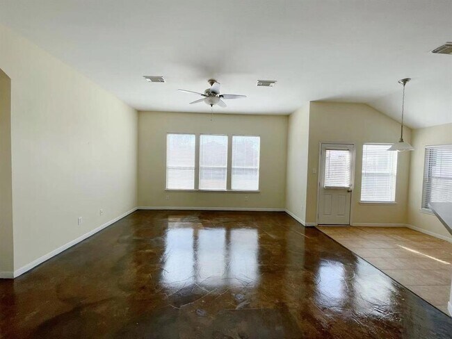 Building Photo - 1618 Eberhart Star Ct