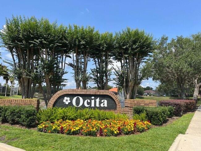 Building Photo - 3708 Molona Dr