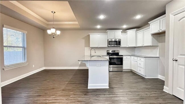 Building Photo - 1715 Charismatic Dr