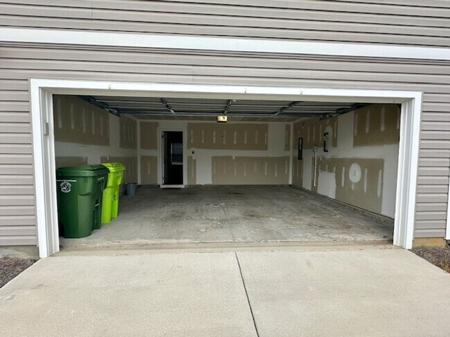 Building Photo - New 4-Bed, 2.5-Bath Home in Hopkins with Modern Amenities & Community Perks ~ Minutes To Fort Jac...