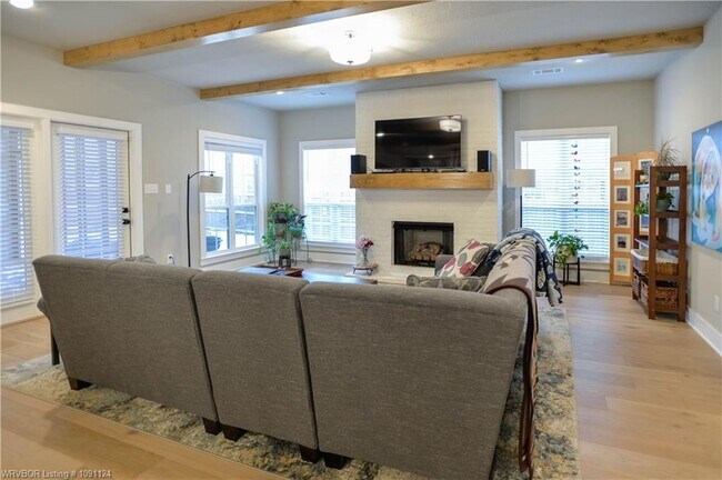 Building Photo - 8115 Donnington Ct