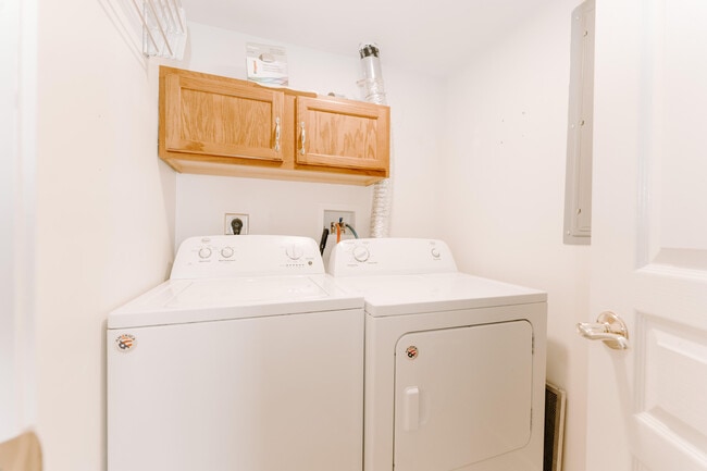 Building Photo - 559 Rivers Breeze Dr
