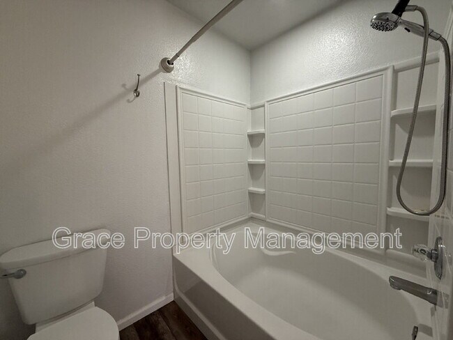 Building Photo - 1871 S Dunkirk St