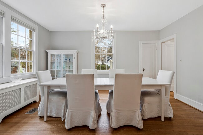 Building Photo - 5334 Nebraska Ave NW