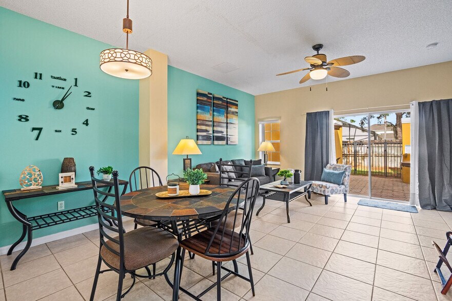Building Photo - 127 Pompano Beach Dr