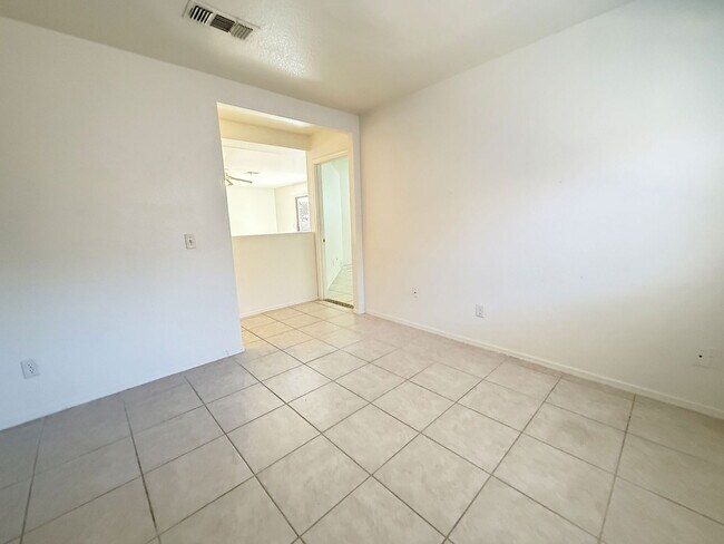 Building Photo - 3933 W Rock Basin Ln