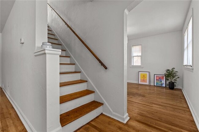 Building Photo - 255 Gilkeson Rd