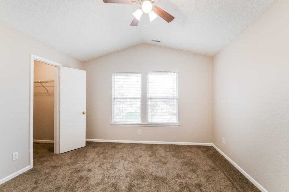 Building Photo - 16804 Lowell Dr