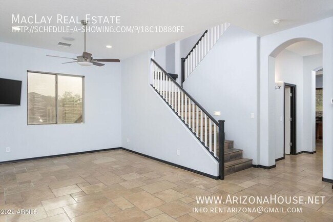 Building Photo - Beautiful 6 bedroom * Corner lot * gated c...