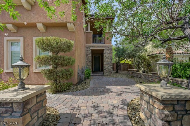 Building Photo - 1289 Vietti St