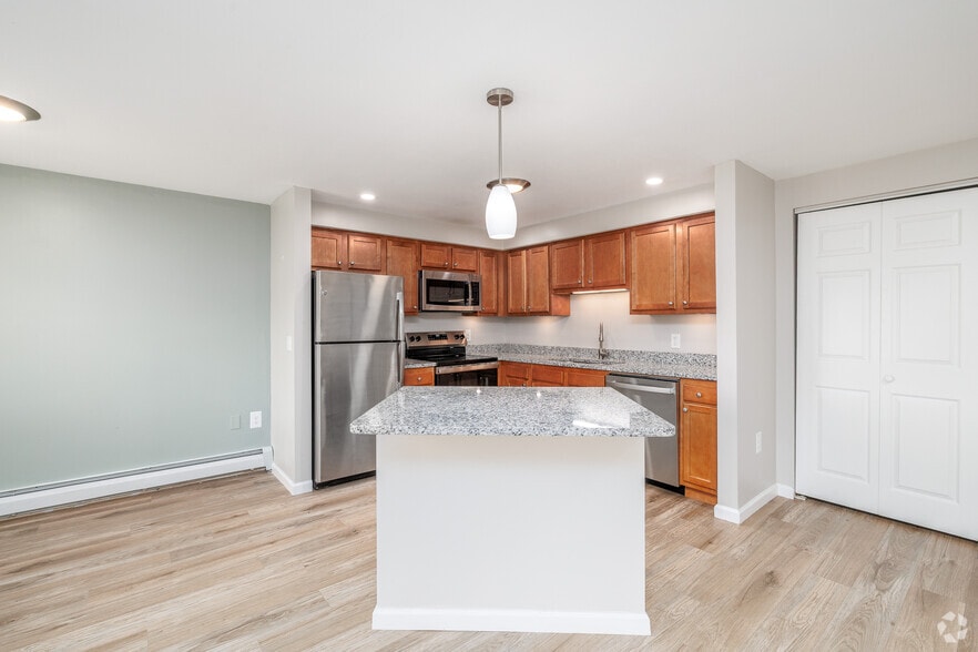 Primary Photo - Apple Ridge Apartment Homes