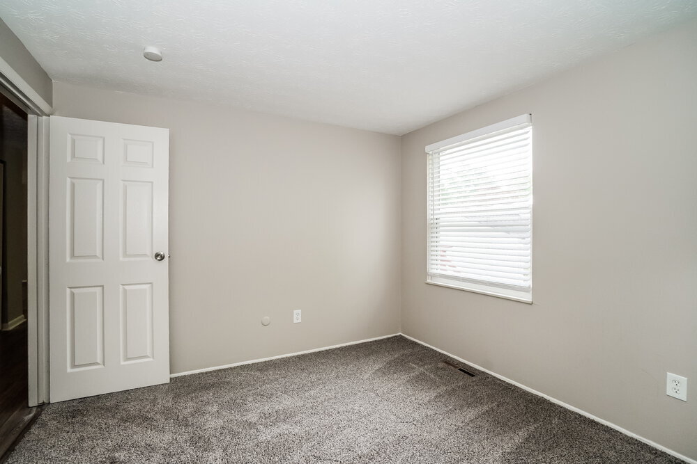 Building Photo - 2557 Brunswick Dr