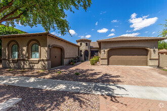 Building Photo - 7716 S 32nd Run