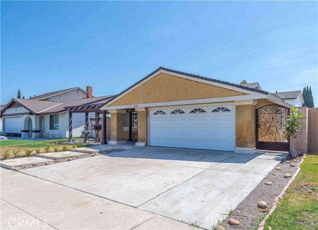 Building Photo - 1122 S Peregrine Pl