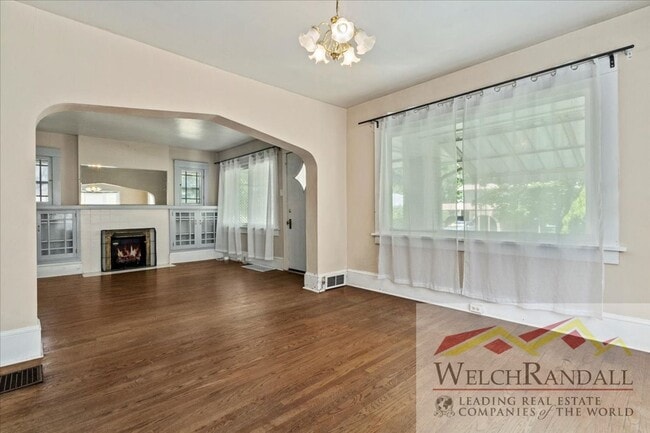 Building Photo - Charming 1 Bed 1 Bath Home in SLC