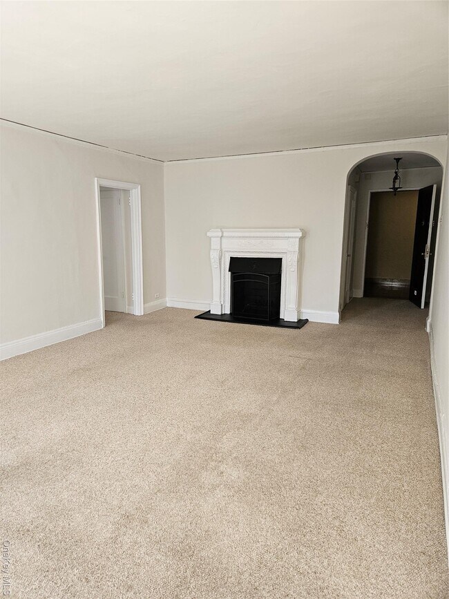 Building Photo - 1273 North Ave