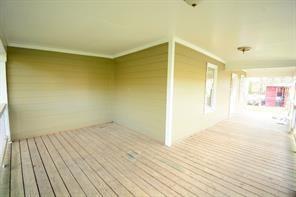 Building Photo - 1637 Columbia Dr