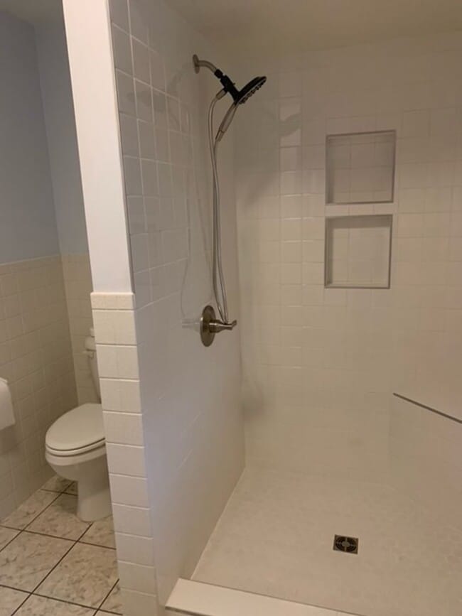 Building Photo - River Front Home in Elkhart IN, lawn care included.