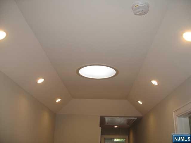 Building Photo - 816 Jassamine Way