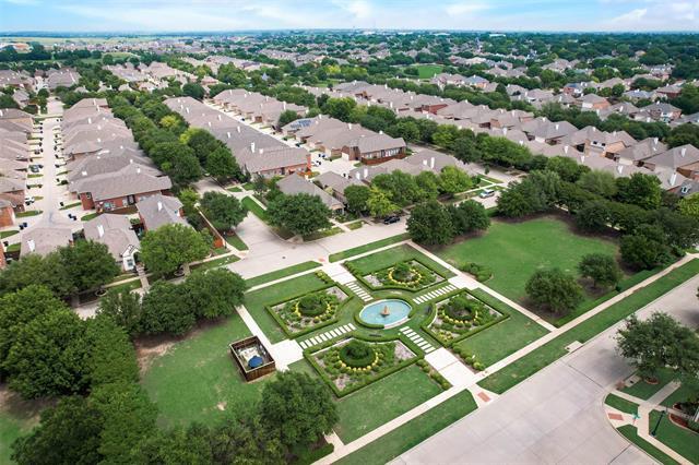 Building Photo - 9530 Park Garden Dr