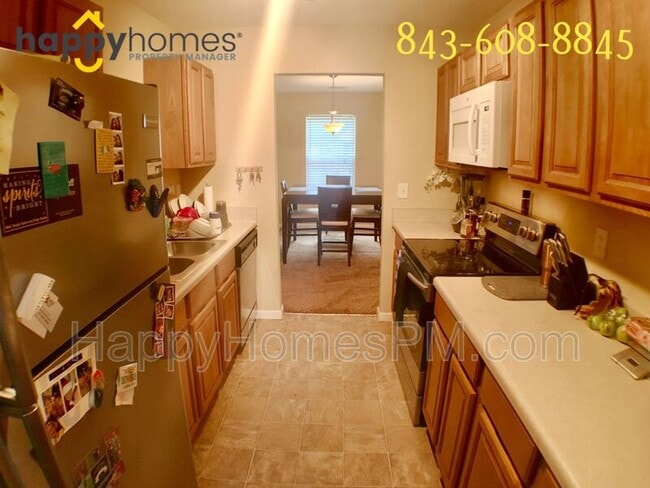 Building Photo - 7852 Park Gate Dr