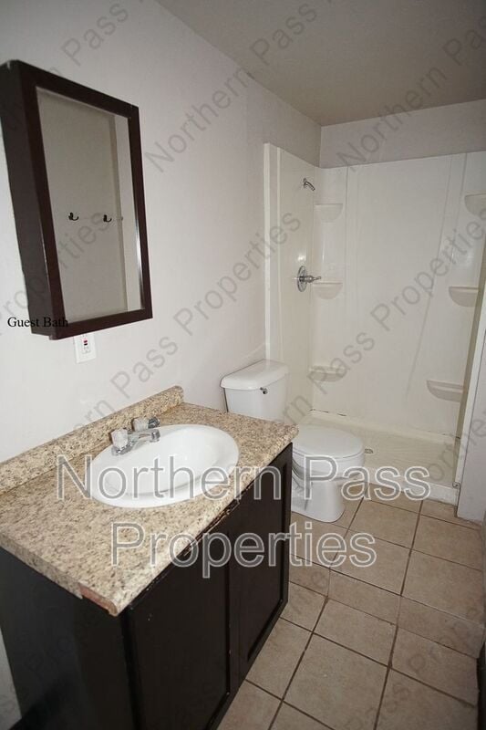 Building Photo - 411 Dodge Rd