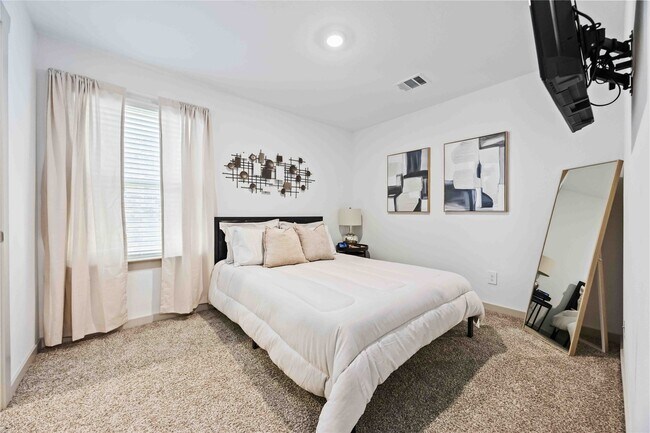 Building Photo - 7826 Cattleman Vly Dr