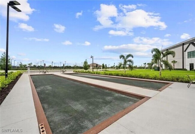 Building Photo - 20419 Pebble Gln Dr