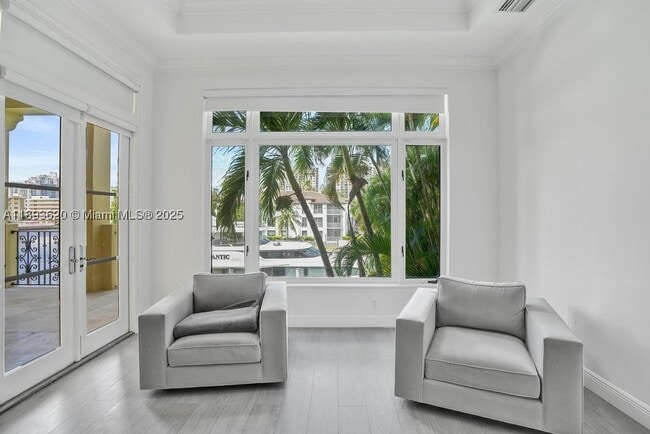 Building Photo - 1516 Island