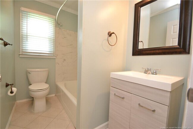 Building Photo - 5131 Lundy Dr
