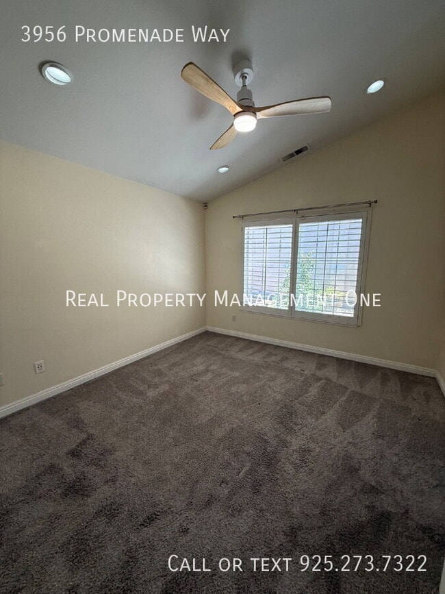 Building Photo - 3956 Promenade Way