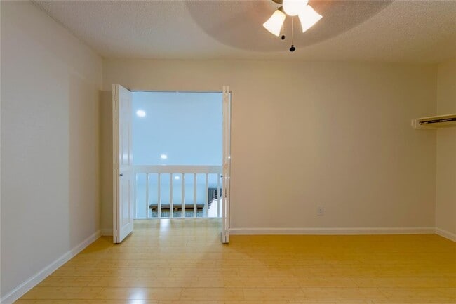 Building Photo - 7723 Miller Glen Ln