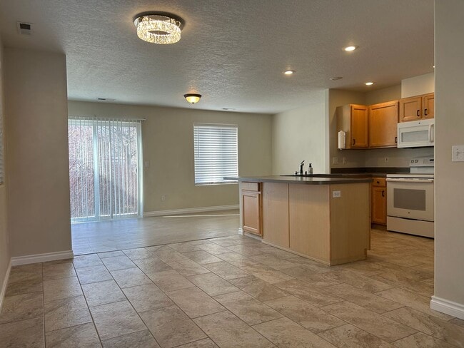 Building Photo - 2637 Dornoch Pl