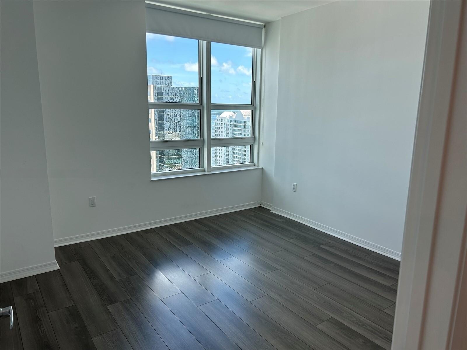 Building Photo - 951 Brickell Ave