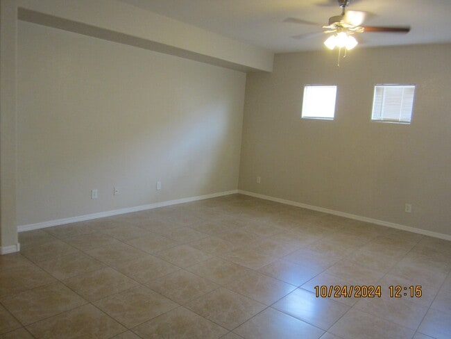 Building Photo - Beautiful Siungle-story home in Aliante