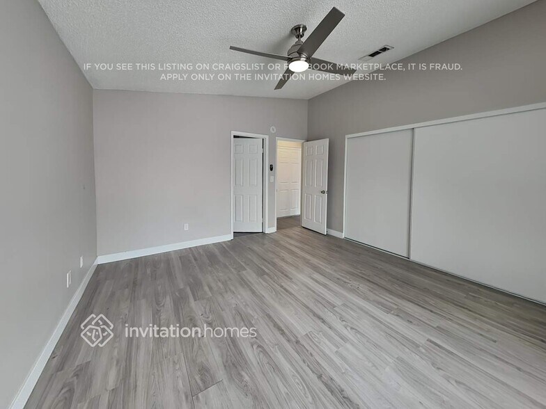 Building Photo - 7020 Cornflower Dr