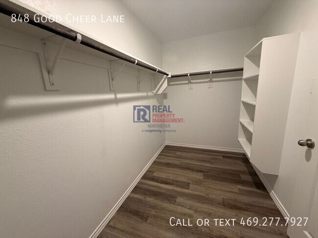 Building Photo - 848 Good Cheer Ln