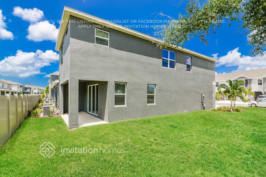 Building Photo - 2830 Midnight Pearl Dr