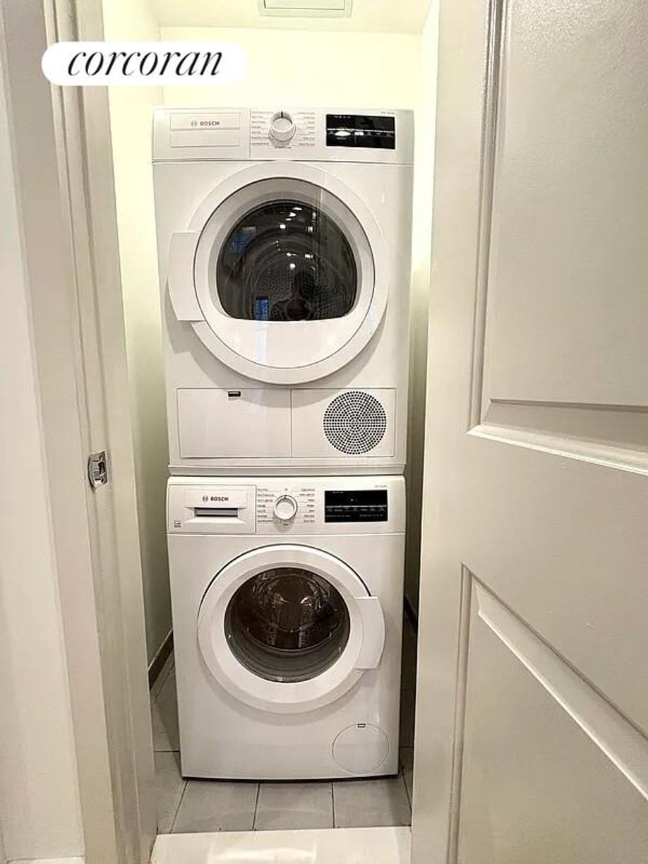 Building Photo - 23 Avenue B