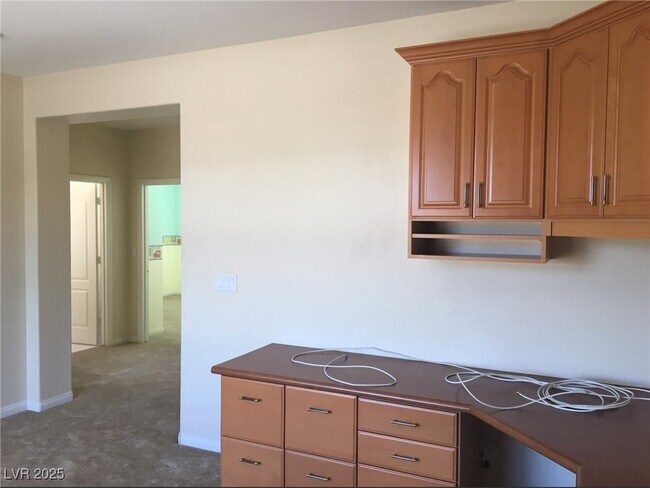 Building Photo - 8045 Mosaic Harbor Ave