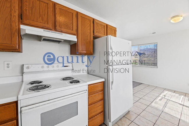 Building Photo - 2550 S 900 E