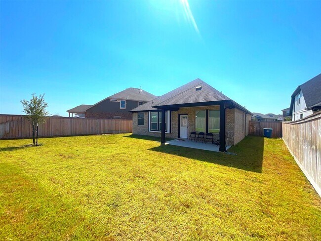 Building Photo - 12614 White Pelican Ct